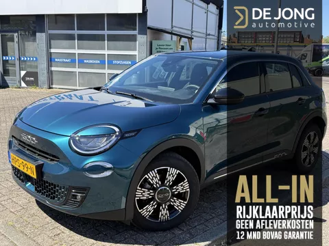 Fiat 600 1.2 Hybrid Urban ALL-INRIJKLAARPRIJS/Stoel en stuurverwarming/Navigatie/Keyless/Parkeersensoren